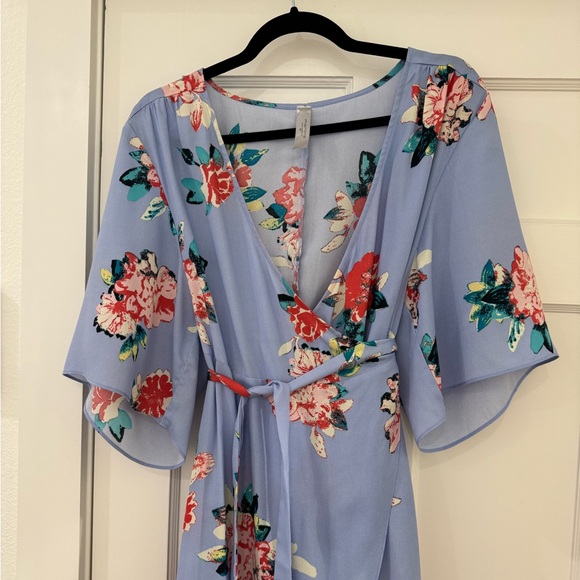 Women’s floral wrap dress (size M) - Picture 3 of 7